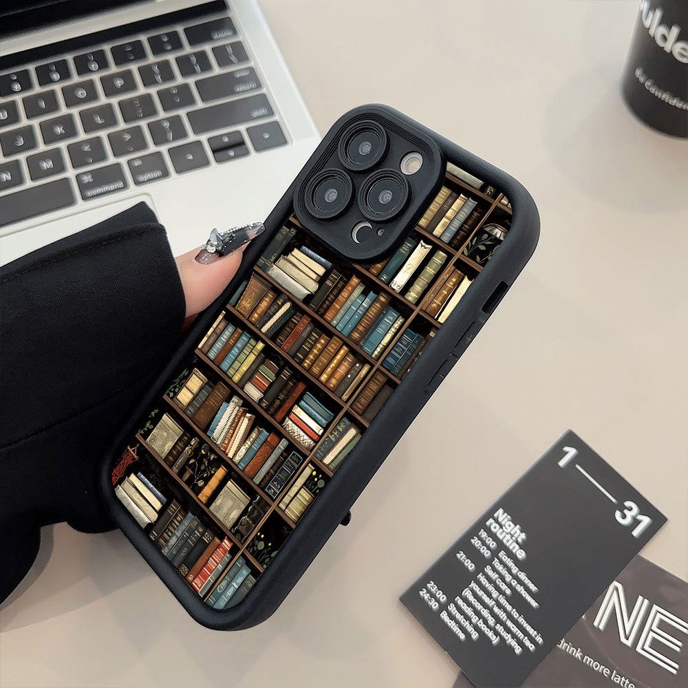 غطاء هاتف بتصميم رف كتب إبداعي - مراجعة Phone Cases Iphone 13 وسعره