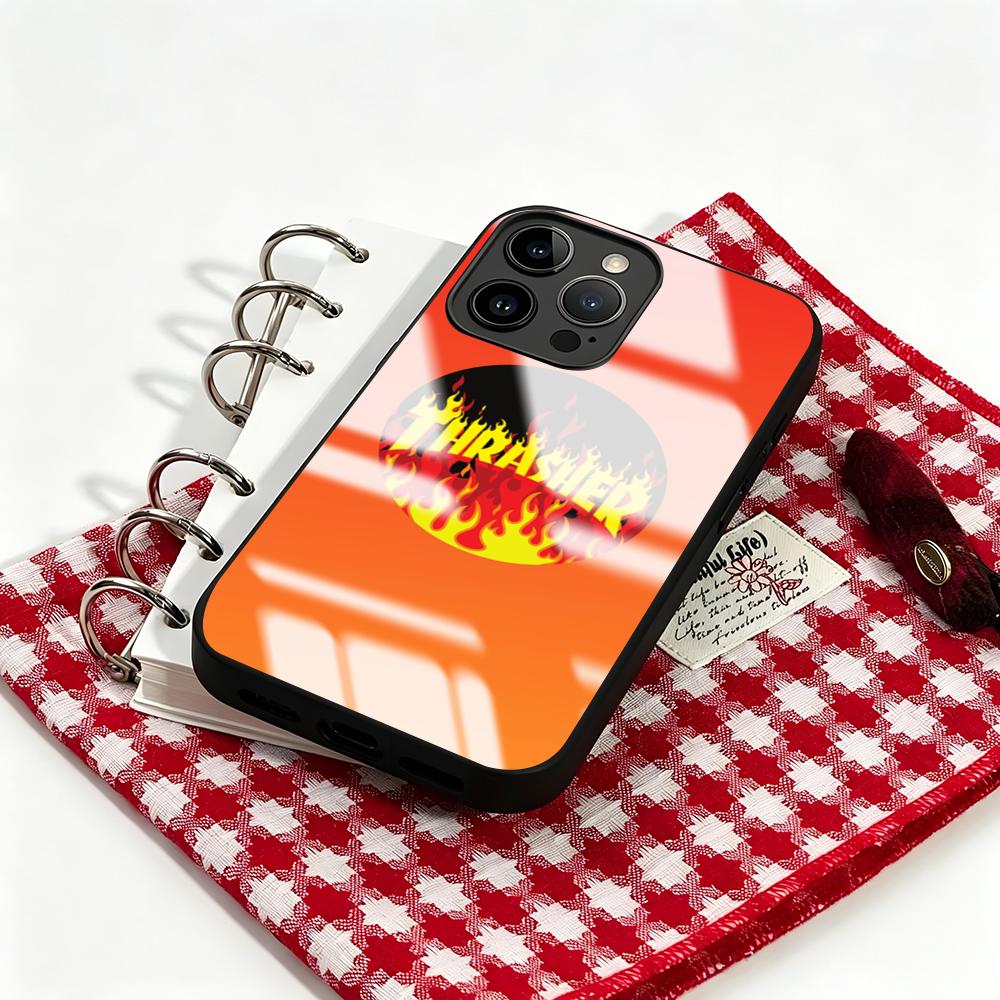 غطاء هاتف ماركة THRASHER لأجهز - مراجعة Phone Cases Xr Iphone وسعره