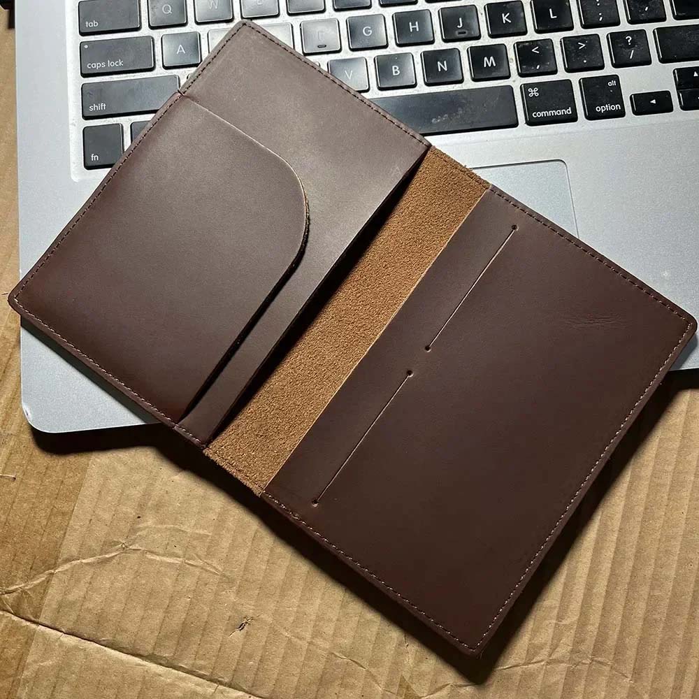 غلاف جواز سفر من الجلد الايرلي - مراجعة Phone Cases Ireland وسعره