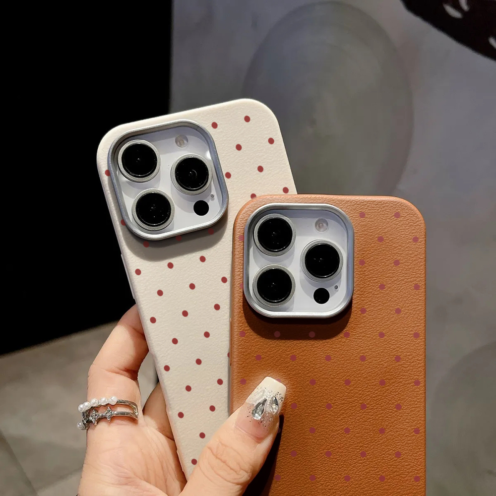 غطاء هاتف جميل بنقاط البولكا د - مراجعة Phone Cases Xiaomi 15 وسعره